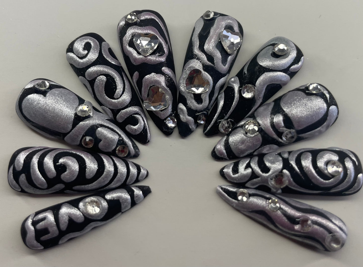 Black Grey Chrome Valentine's Press-On Nails - Short Stiletto